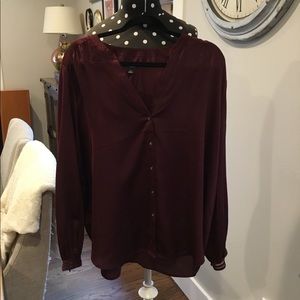 Ann Taylor silky blouse